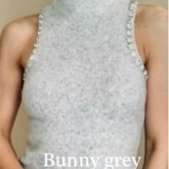 NWT Anthropologie House of Harlow 1960 Sleeveless Sweater with Rhinestones - Picture 8 of 9